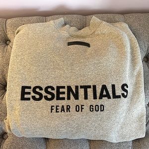 Essentials Fear of God crew